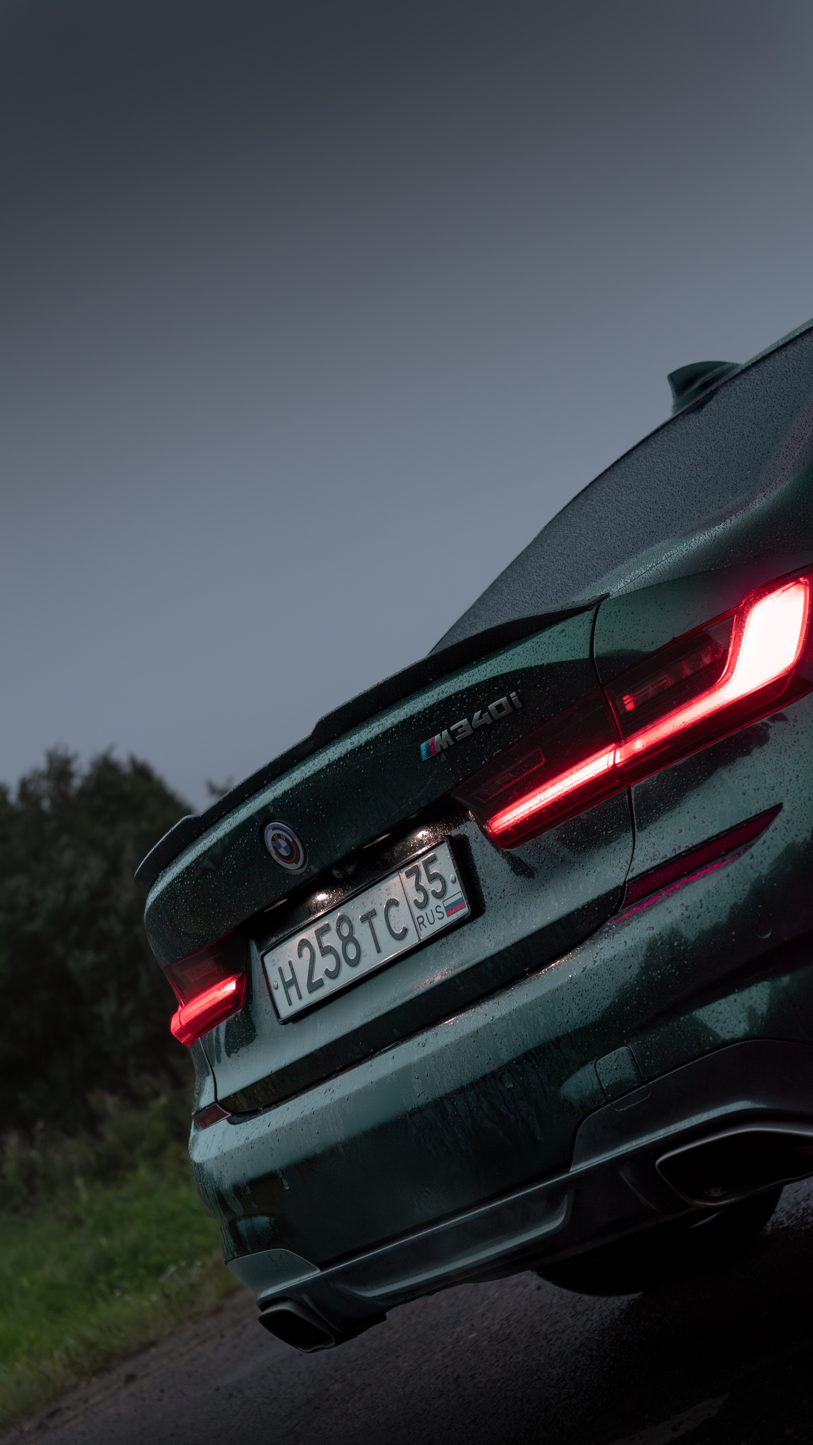 BMW M340 капот